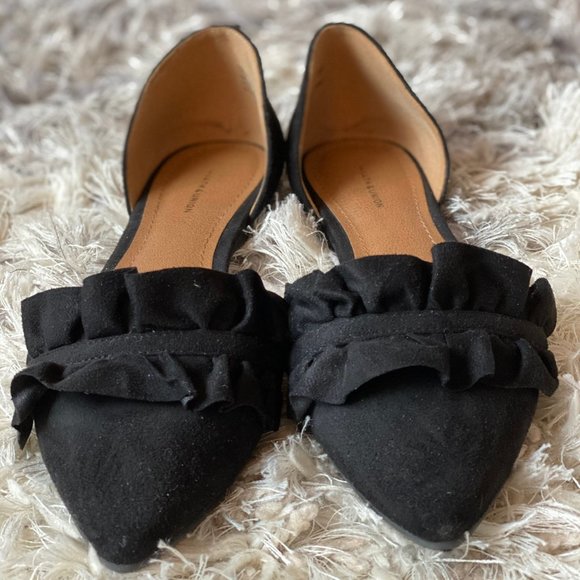 Shoes - black suede pointy flats with ruffles